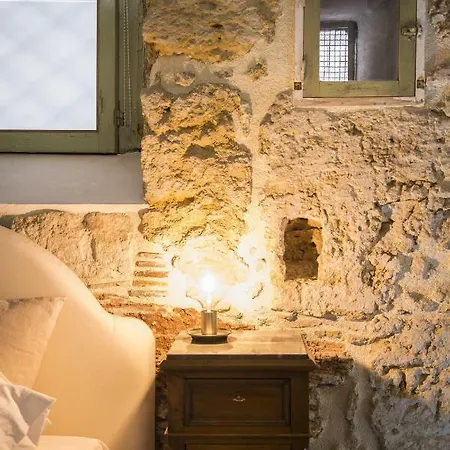 Apartmán Stylish In Front Of Casa Professa By Wonderful Italy *